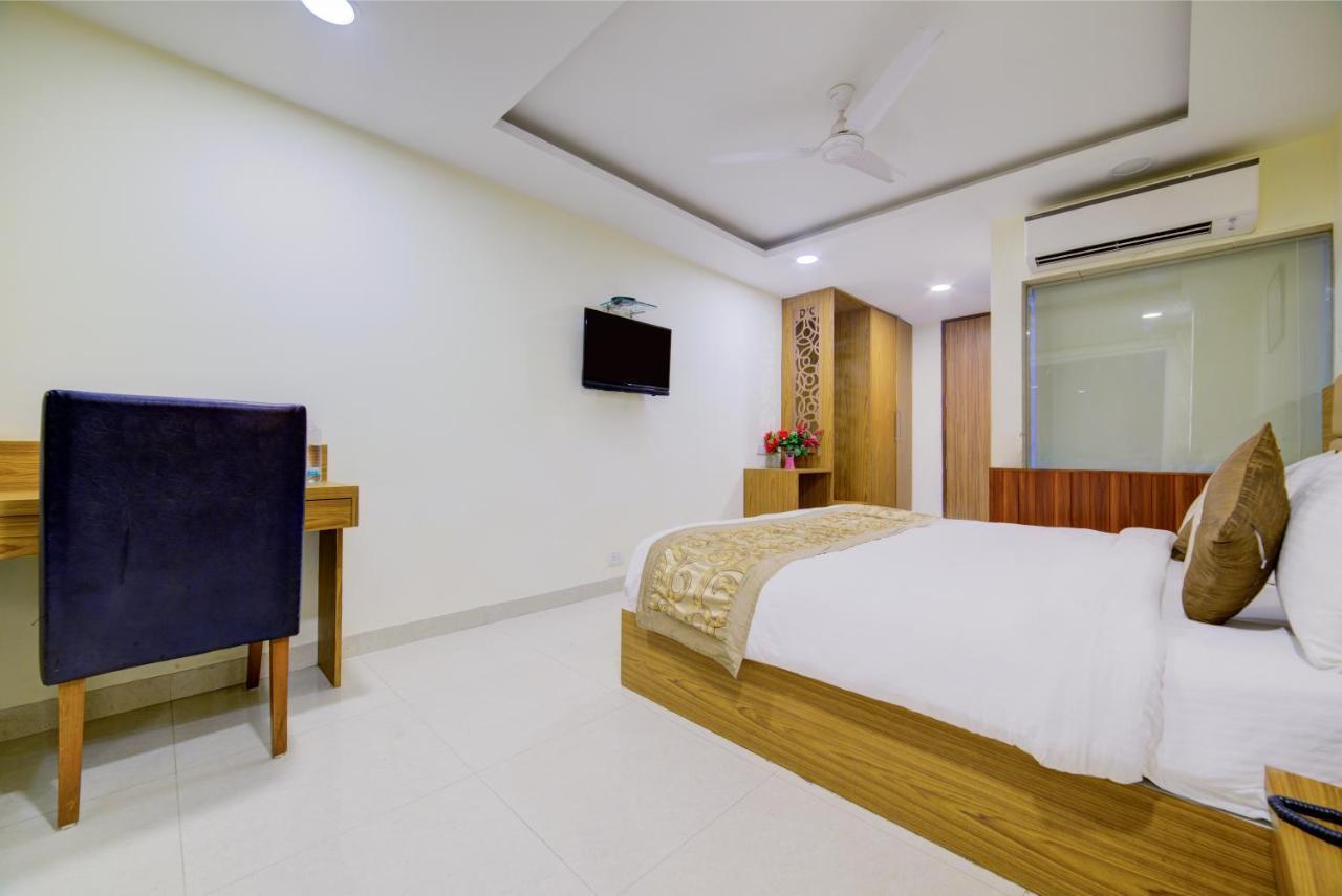 Airport Hotel Daya Capitol Nové Dillí Exteriér fotografie